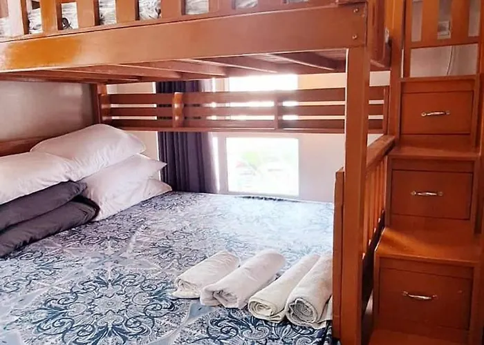 Apartment Sunshine100 1bedroom 65inchestv Poolgymbilliardplayground *